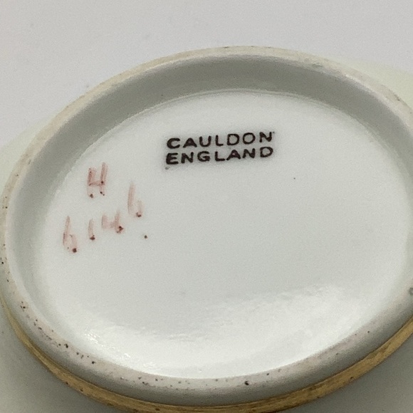 Mix Matched Vintage Cauldon China England Teacup and Saucer - Picture 16 of 16